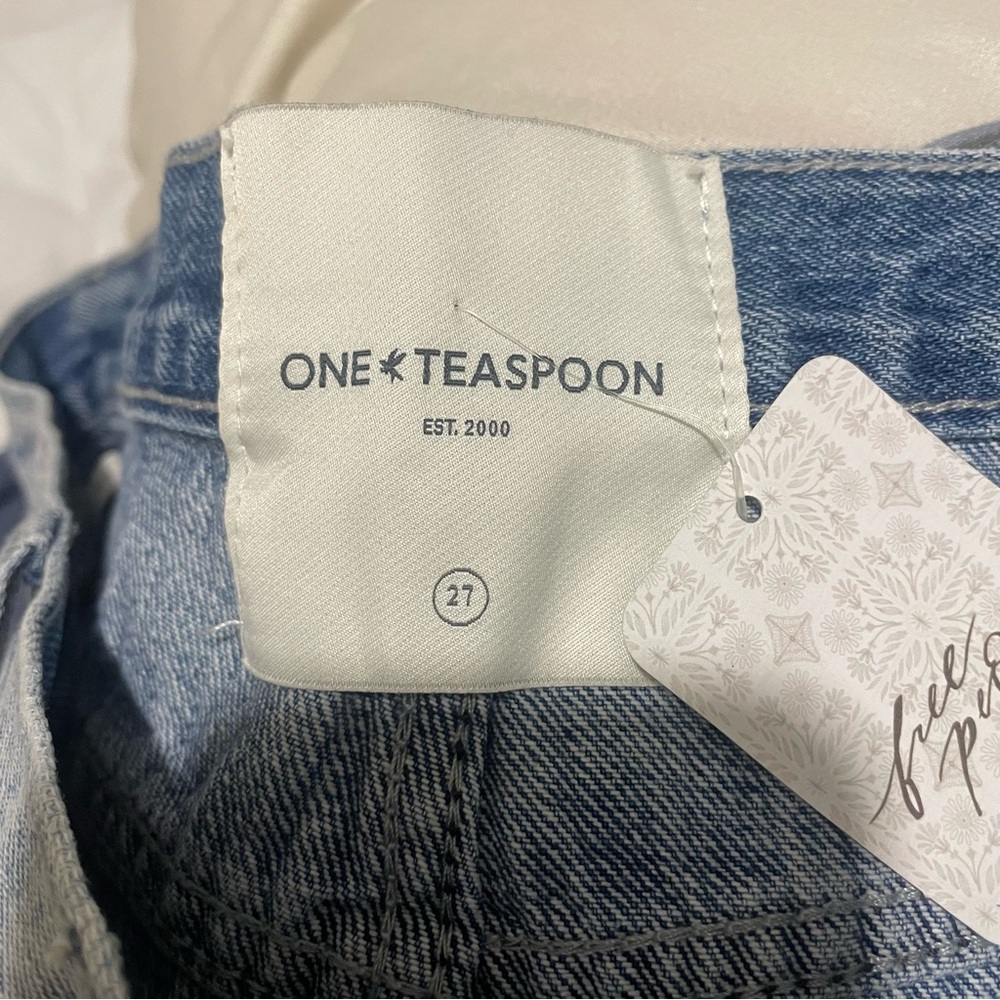 NWT One Teaspoon Bandit Jean Denim Shorts in Salty Dog Wash - Picture 7 of 13